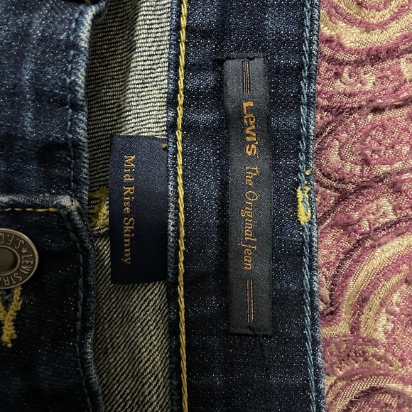 Ladies Levi’s Mid-rise Skinny 6M - Picture 4 of 7